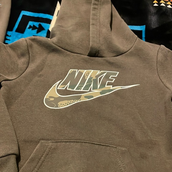 Nike set - Picture 7 of 7